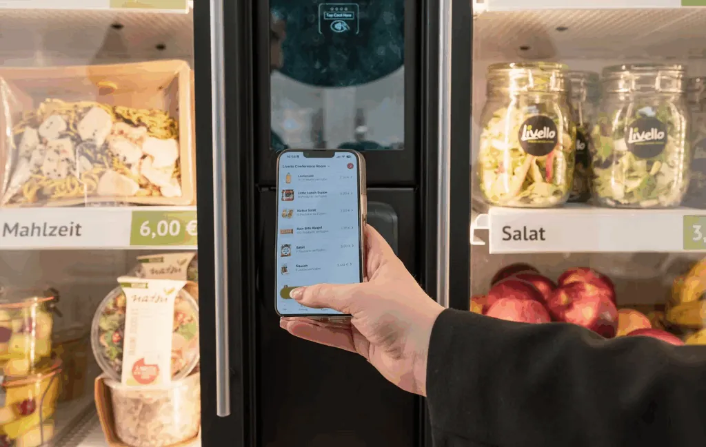 EVA-Trends 2025: Wie Smart Fridges und Cashless Payment die Verpflegung neu definieren